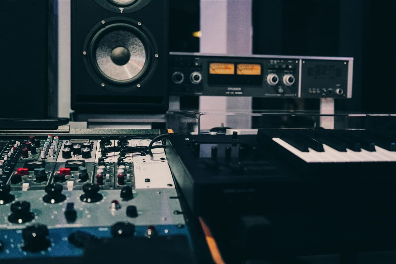 Control room console and outboard
